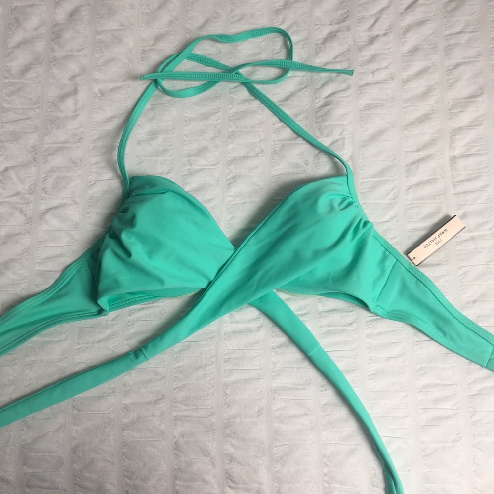 NWT Victoria’s Secret Wrap Halter Swim Suit 34B - Picture 3 of 8
